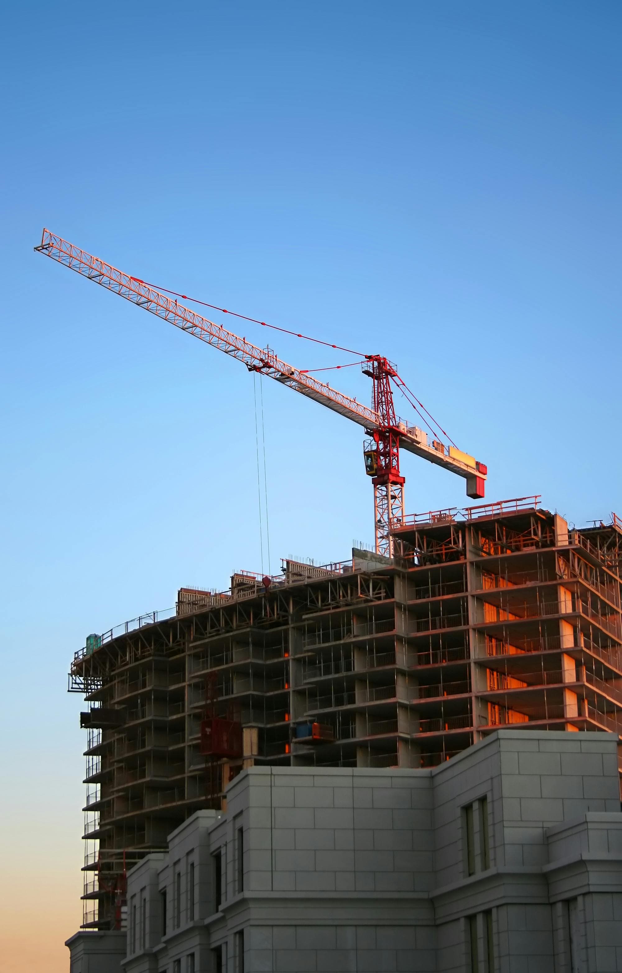Urban construction tower crane