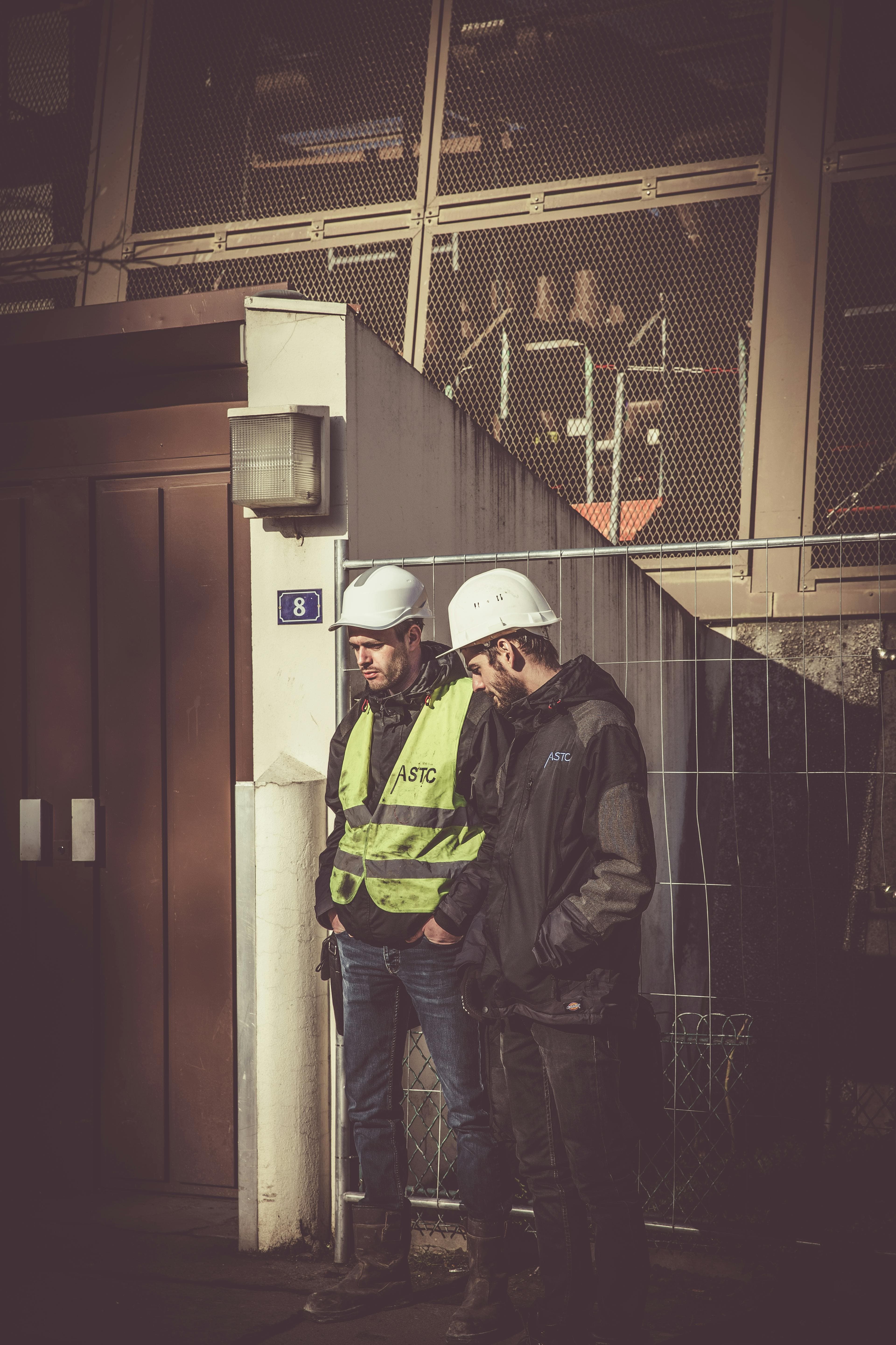 Site supervision and workforce presence